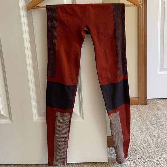 Women’s JoyLab High-Waisted 7/8 Leggings - Picture 5 of 8